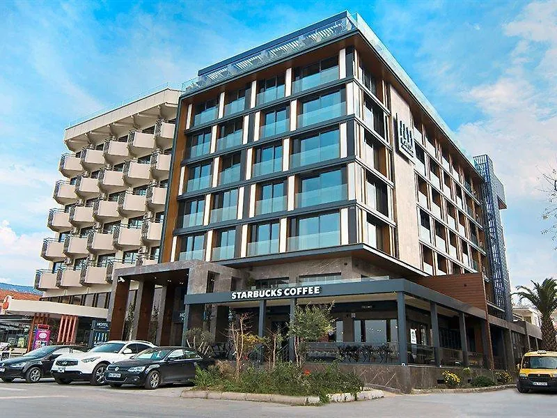 Ilayda Avantgarde Hotel Κουσάντασι