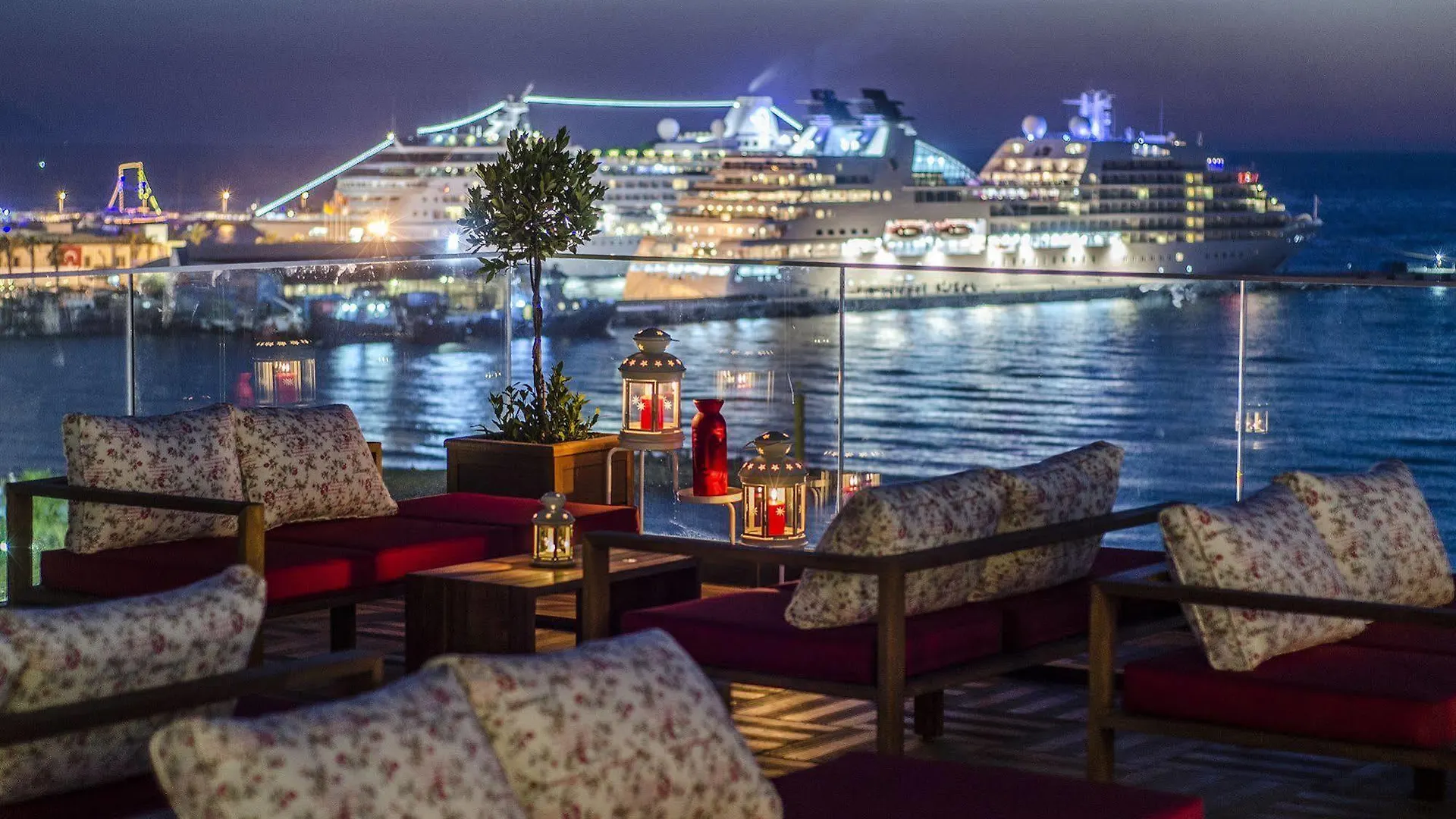 Ilayda Avantgarde Hotel Κουσάντασι